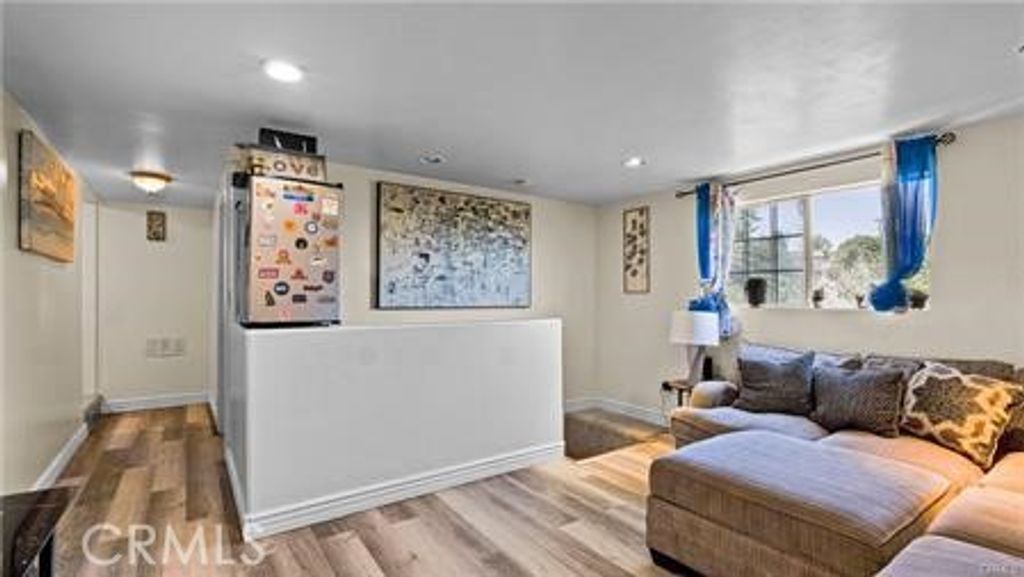 1178 Buelah, Los Angeles, CA 90063