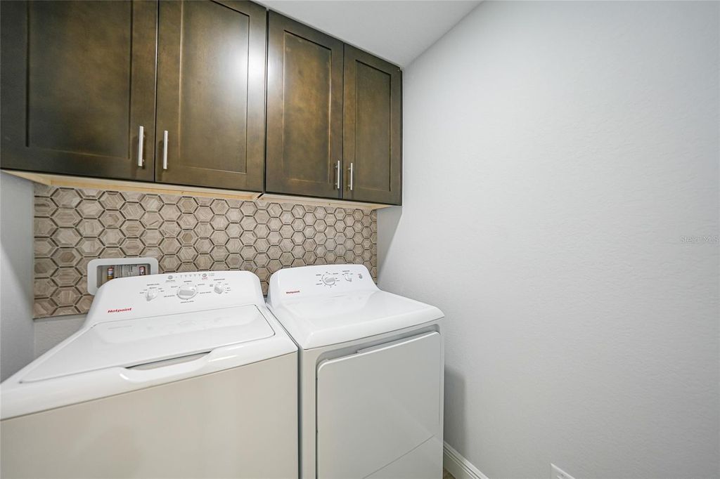 Image 19 of property listing at 18854 ACKERMAN AVENUE, Port Charlotte, FL 33948