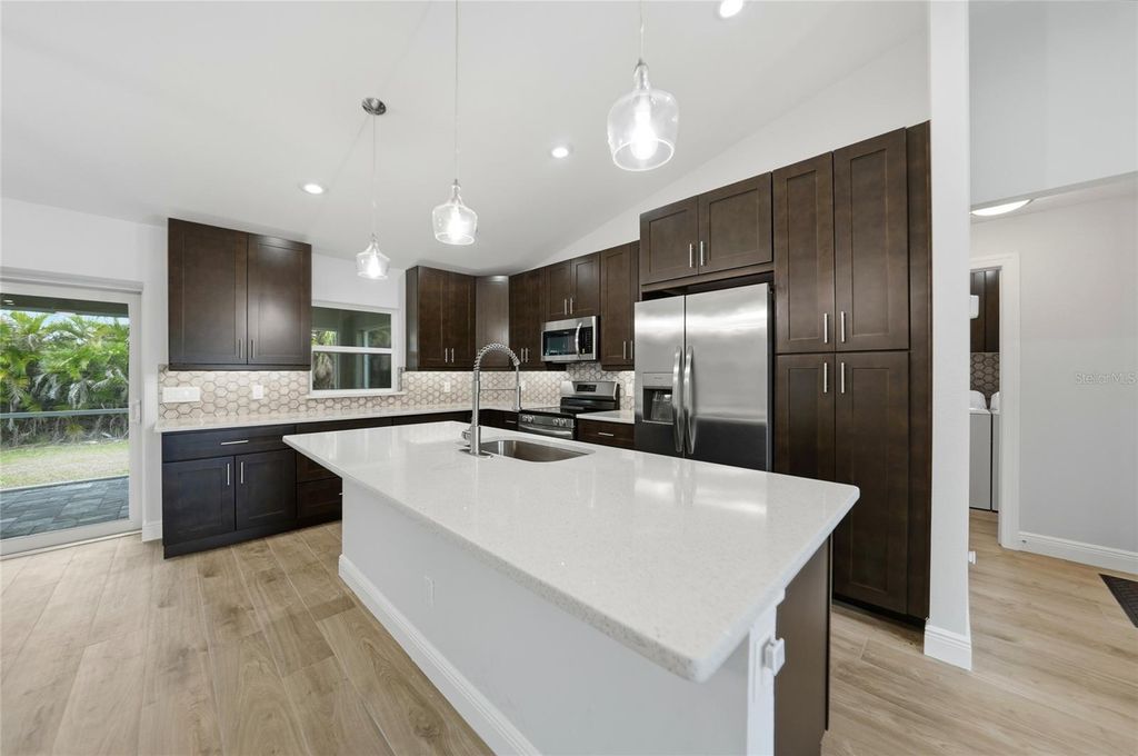 Image 8 of property listing at 18854 ACKERMAN AVENUE, Port Charlotte, FL 33948