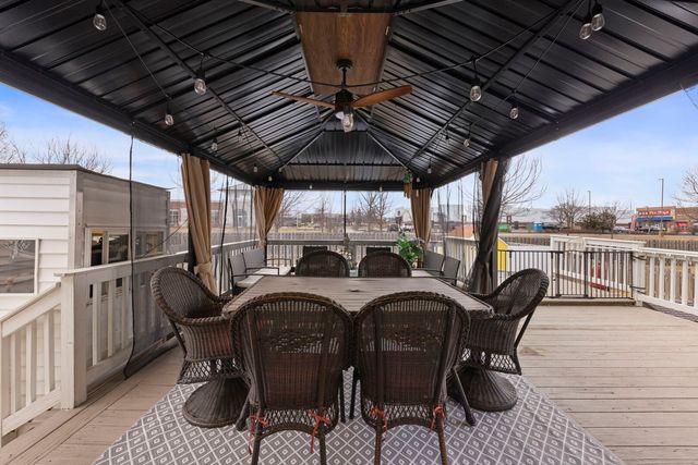 2940 Arbor Lane, Aurora, IL 60502