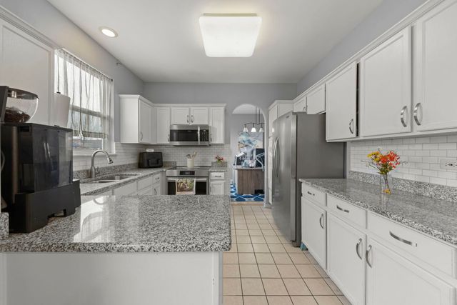 2940 Arbor Lane, Aurora, IL 60502