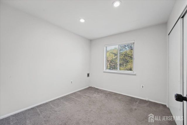 79 Eton Way, Franklin, NJ 08873