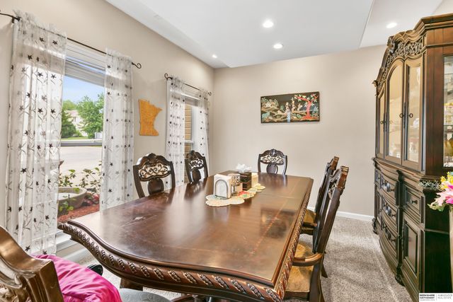 17451 Y Street, Omaha, NE 68135