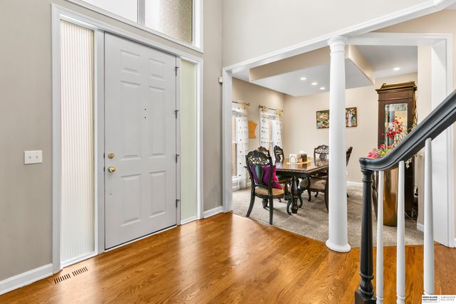 17451 Y Street, Omaha, NE 68135