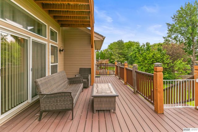 17451 Y Street, Omaha, NE 68135