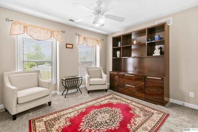 17451 Y Street, Omaha, NE 68135