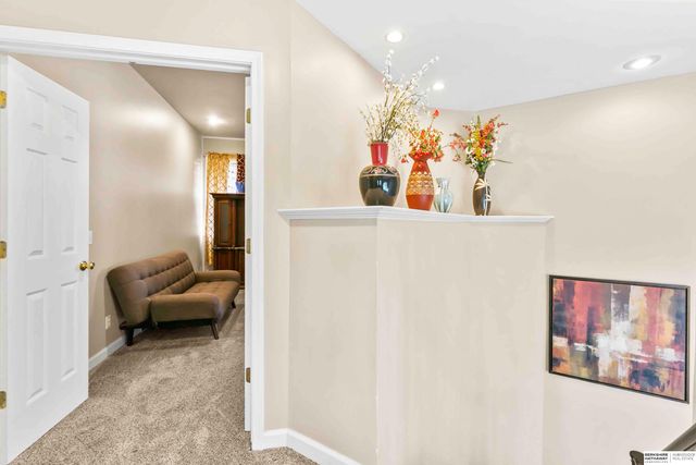 17451 Y Street, Omaha, NE 68135