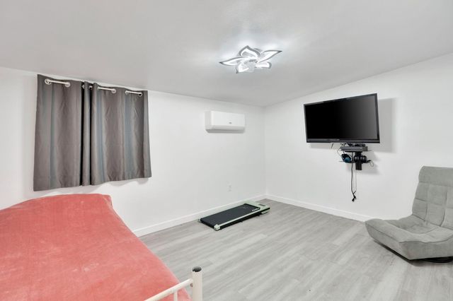 2352 Cabrillo Way, Hanford, CA 93230