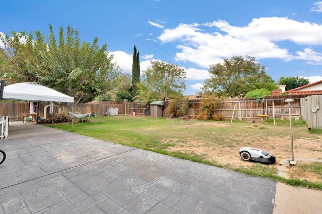 2352 Cabrillo Way, Hanford, CA 93230