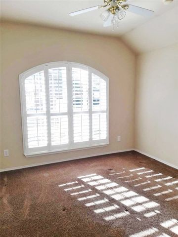 1724 River Oaks Drive, Allen, TX 75002
