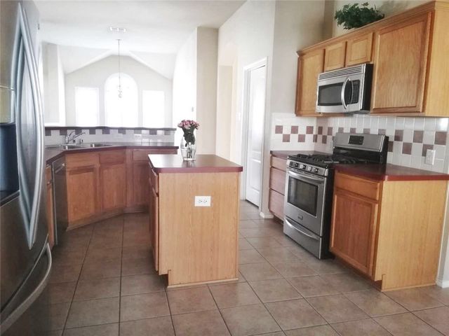 1724 River Oaks Drive, Allen, TX 75002