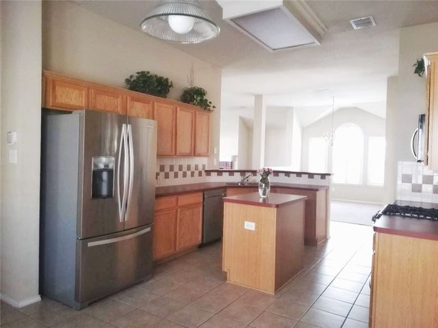 1724 River Oaks Drive, Allen, TX 75002
