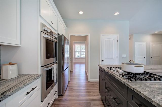14 Brownwood Drive SE, Cartersville, GA 30120