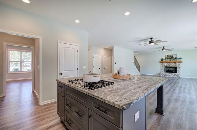14 Brownwood Drive SE, Cartersville, GA 30120