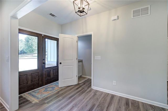 14 Brownwood Drive SE, Cartersville, GA 30120