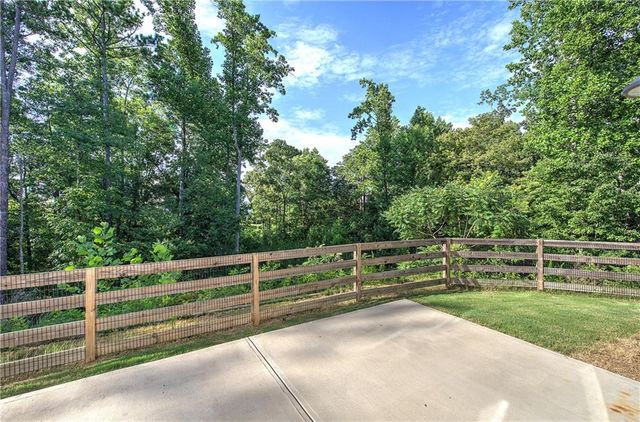14 Brownwood Drive SE, Cartersville, GA 30120