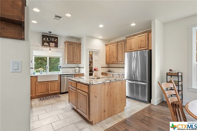 3205 River Place Drive B, Belton, TX 76513