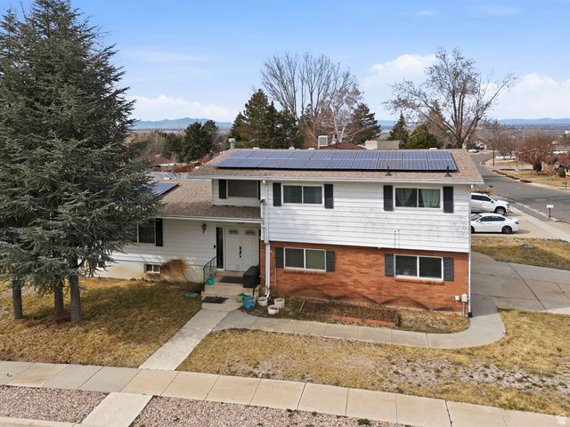 4723 S MADISON AVE, South Ogden, UT 84403