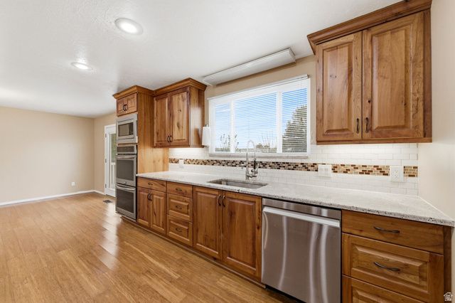 4723 S MADISON AVE, South Ogden, UT 84403