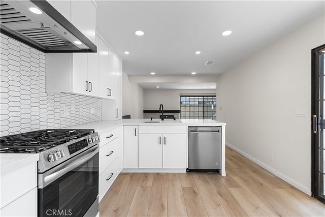 1072 Tustin Pines, Tustin, CA 92780