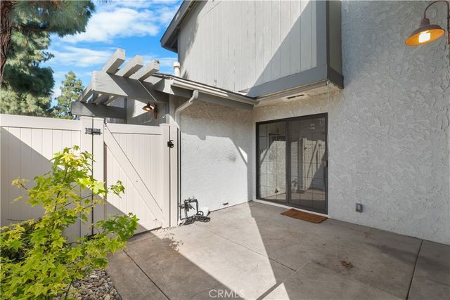 1072 Tustin Pines, Tustin, CA 92780