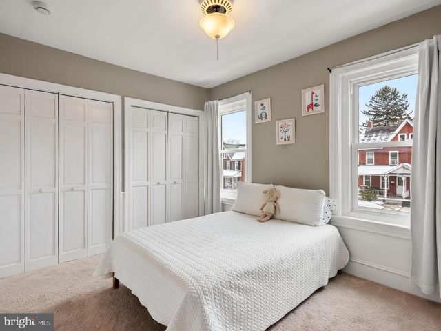 227 HIGHLAND AVE, Downingtown, PA 19335