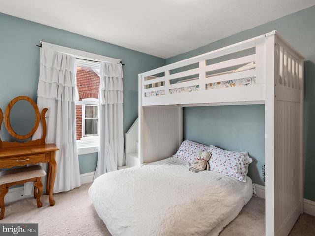 227 HIGHLAND AVE, Downingtown, PA 19335