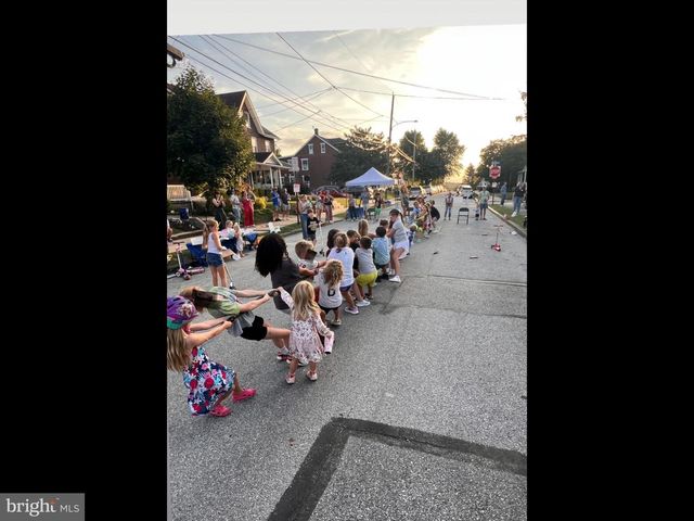 227 HIGHLAND AVE, Downingtown, PA 19335