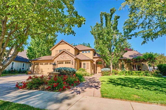 5490 N Beethoven Ave, Meridian, ID 83646