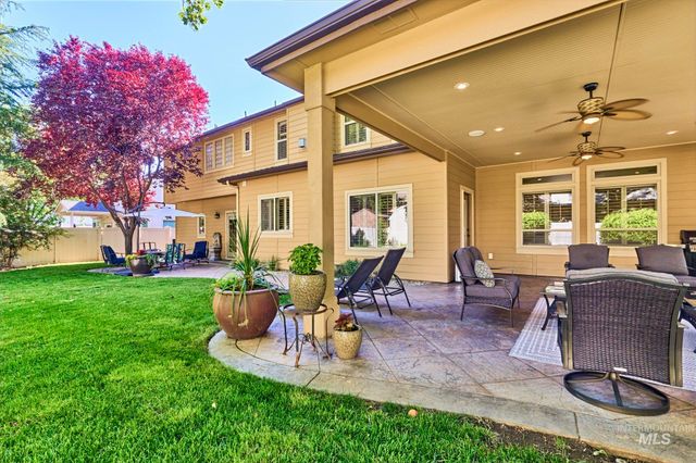 5490 N Beethoven Ave, Meridian, ID 83646