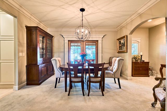 5490 N Beethoven Ave, Meridian, ID 83646