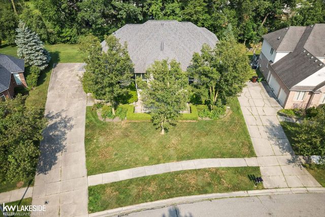 55766 Apple Lane, Shelby Twp, MI 48316