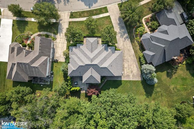 55766 Apple Lane, Shelby Twp, MI 48316