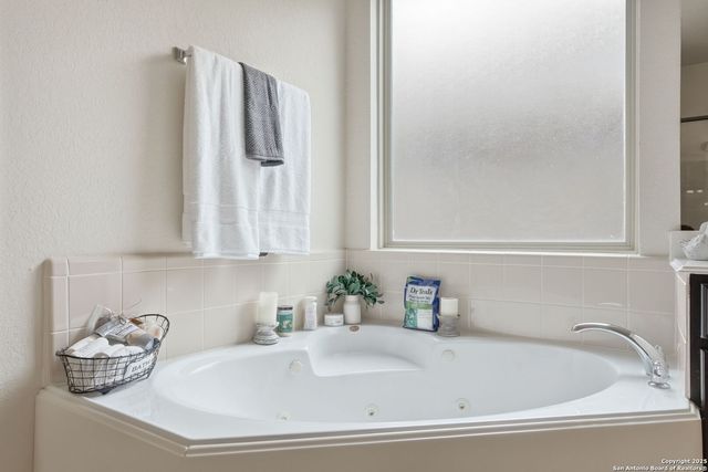 4543 Lugo, San Antonio, TX 78253