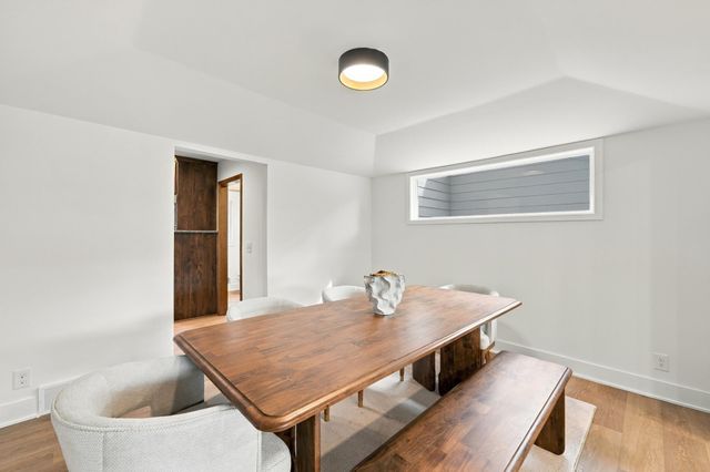 16724 Blenheim Way, Minnetonka, MN 55345