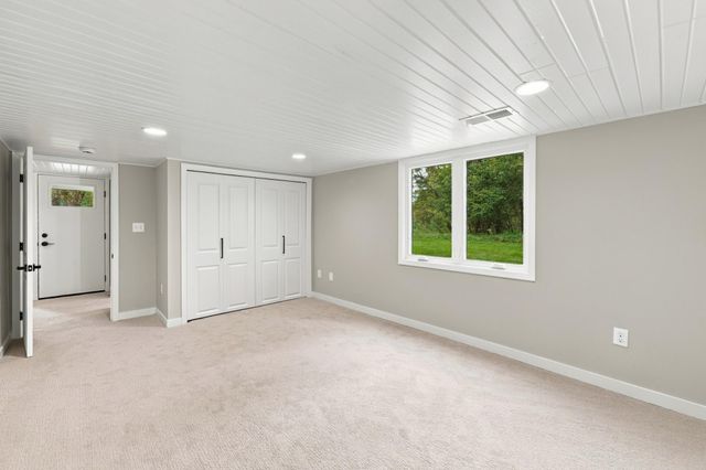 16724 Blenheim Way, Minnetonka, MN 55345