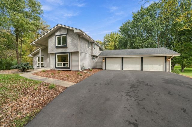 16724 Blenheim Way, Minnetonka, MN 55345