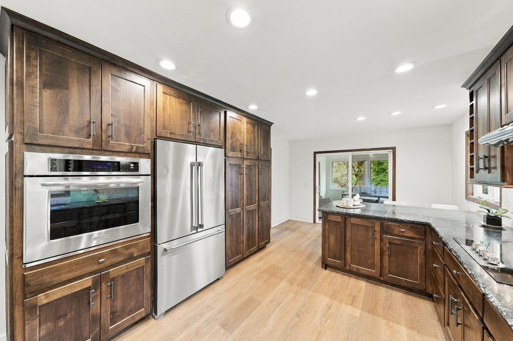 16724 Blenheim Way, Minnetonka, MN 55345 — photo 3