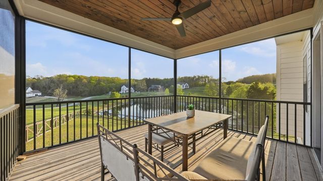 7424 Crowes Nest Drive, Harrison, TN 37341