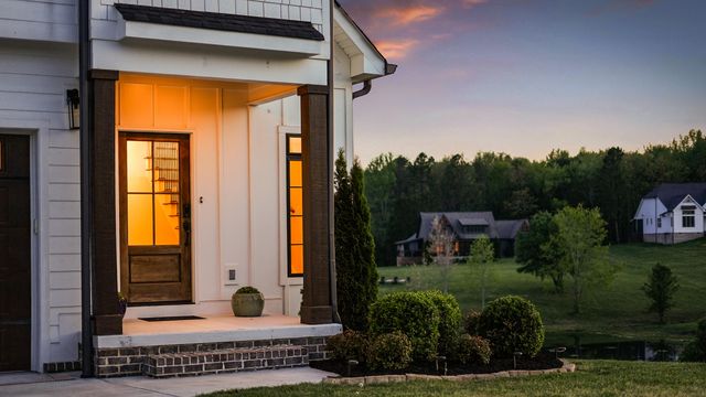 7424 Crowes Nest Drive, Harrison, TN 37341