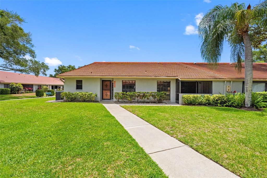 2022 ARBOR LANE, Clearwater, FL 33763