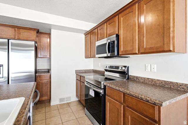 2481 S GILMOUR ST, West Haven, UT 84401