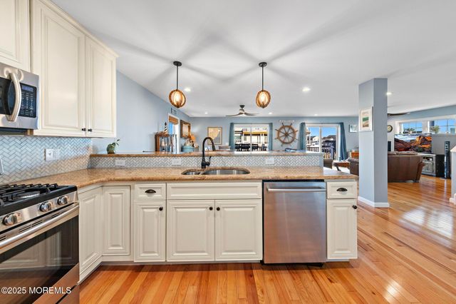 152 Morton Drive, Beach Haven West, NJ 08050