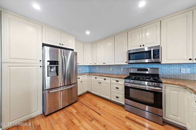 152 Morton Drive, Beach Haven West, NJ 08050