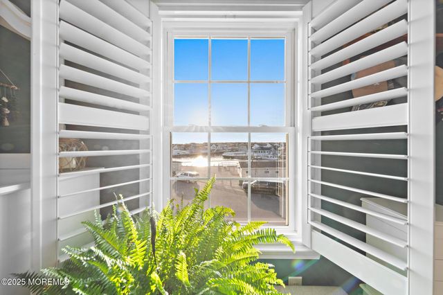 152 Morton Drive, Beach Haven West, NJ 08050