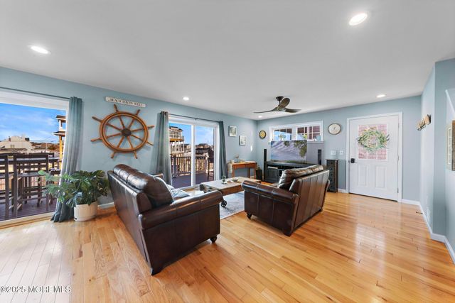 152 Morton Drive, Beach Haven West, NJ 08050
