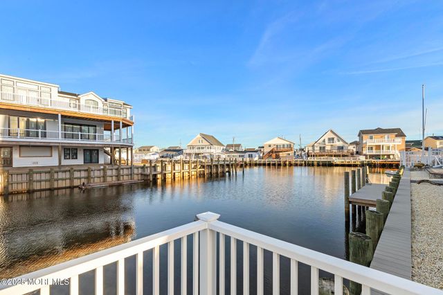 152 Morton Drive, Beach Haven West, NJ 08050