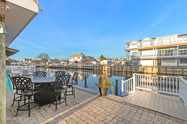 152 Morton Drive, Beach Haven West, NJ 08050