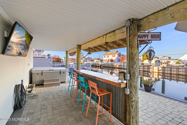 152 Morton Drive, Beach Haven West, NJ 08050