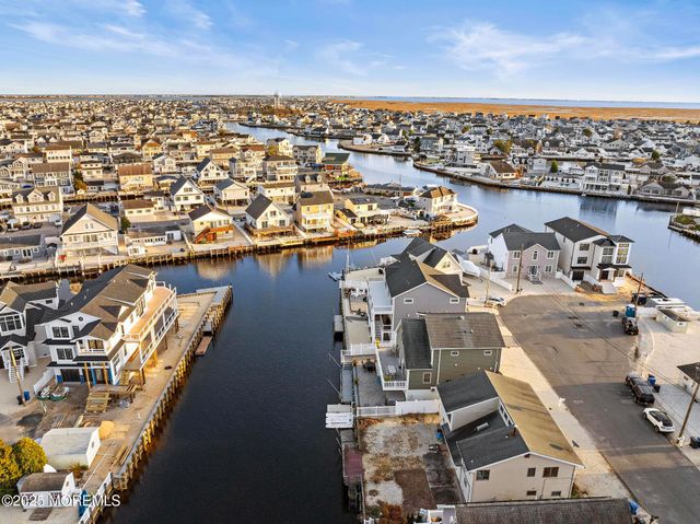 152 Morton Drive, Beach Haven West, NJ 08050